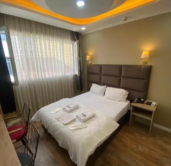 Kadıköy Viva Hotel & Suites
