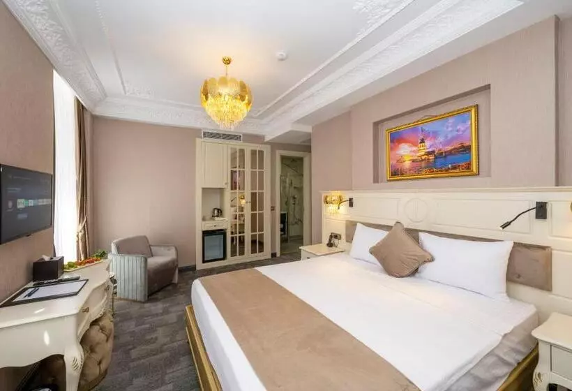 Moonlight Elegance Boutique Hotels