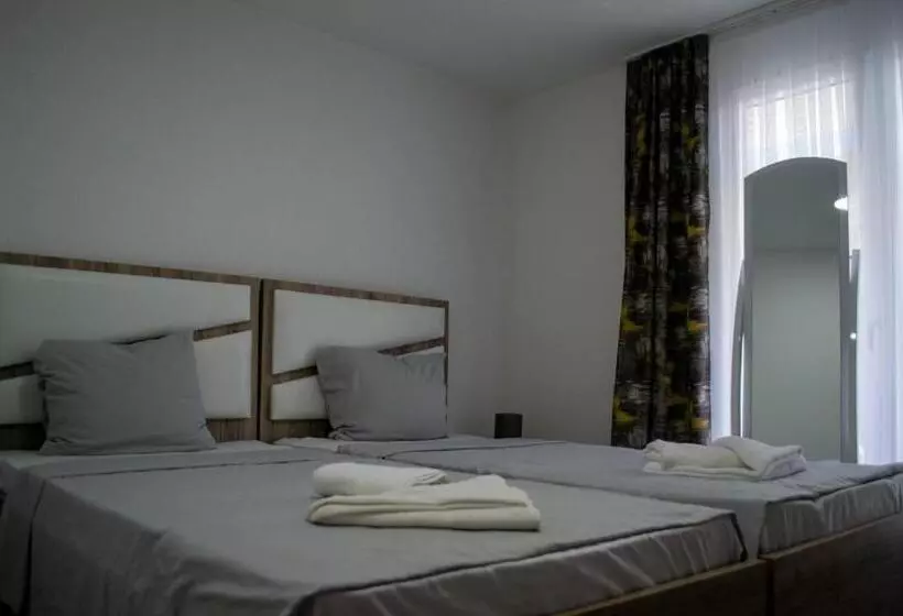 پانسیون Aida Apartments