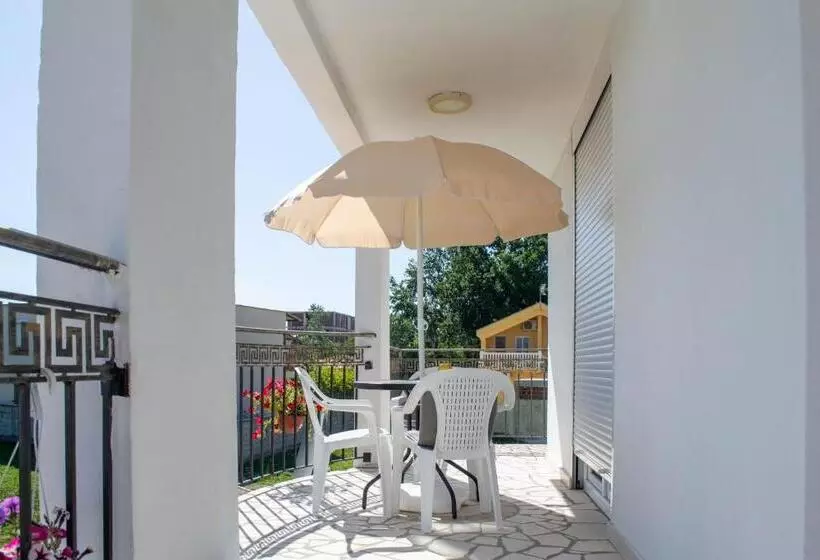 پانسیون Aida Apartments