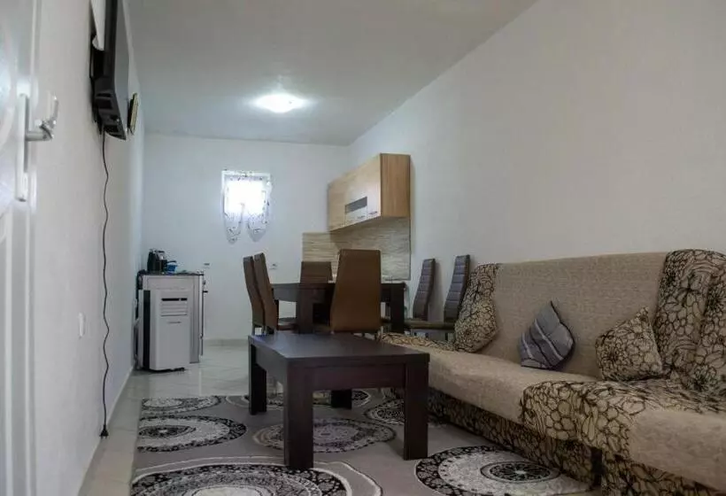 پانسیون Aida Apartments