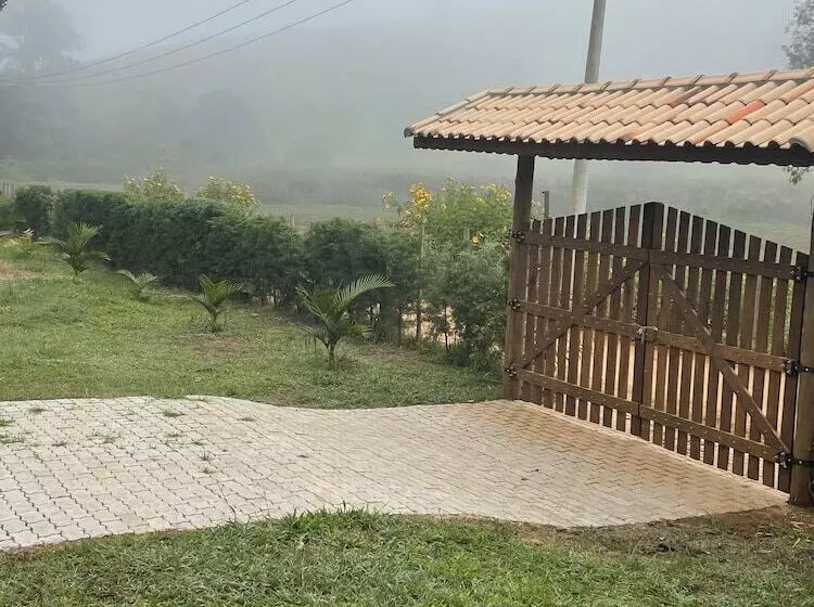 ペンション Estalagem Cachoeira Do Pimenta