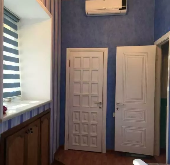 Retkeilymaja Baku Gardens