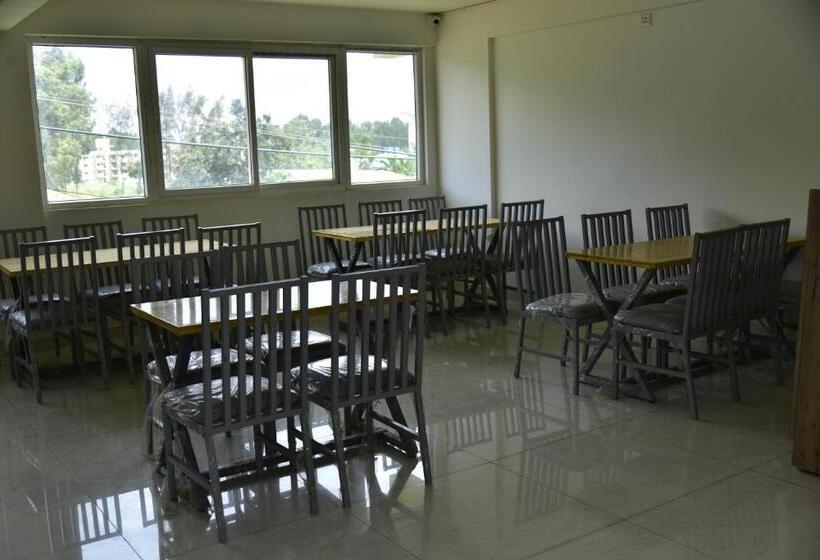 Apith Hotel And Suites