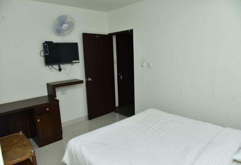 Apith Hotel And Suites