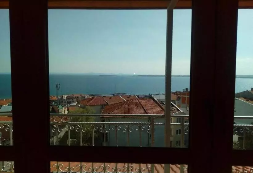 ホテル хотел здравец