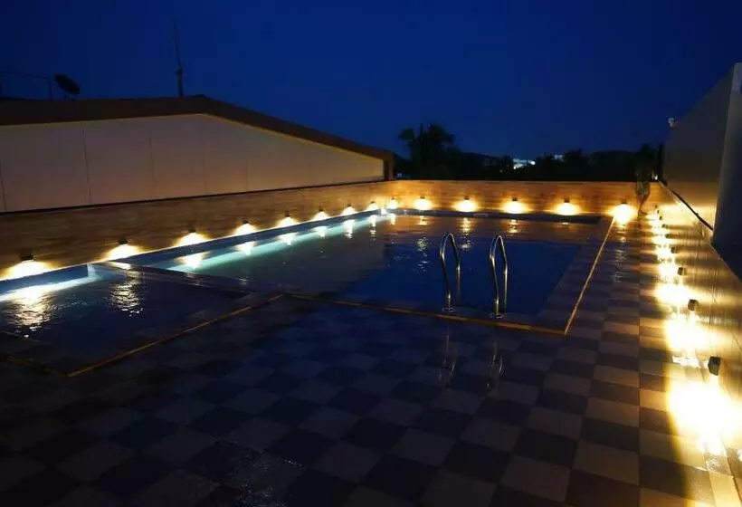 Hotelli Newline Orchid