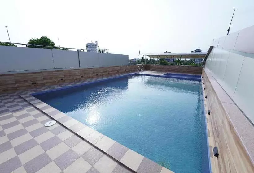 Hotelli Newline Orchid