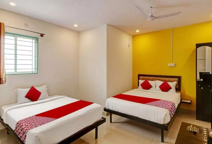 هتل Oyo Flagship Csuites