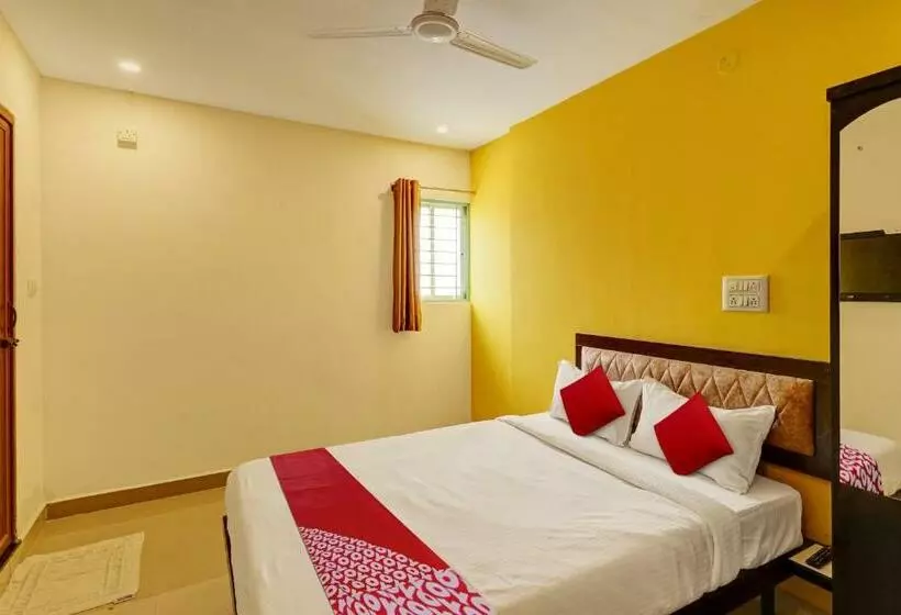 هتل Oyo Flagship Csuites