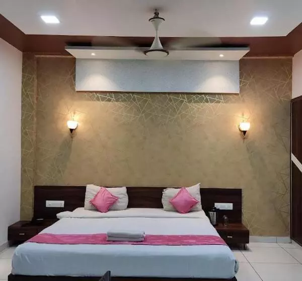 ホテル Sai Residency Morbi