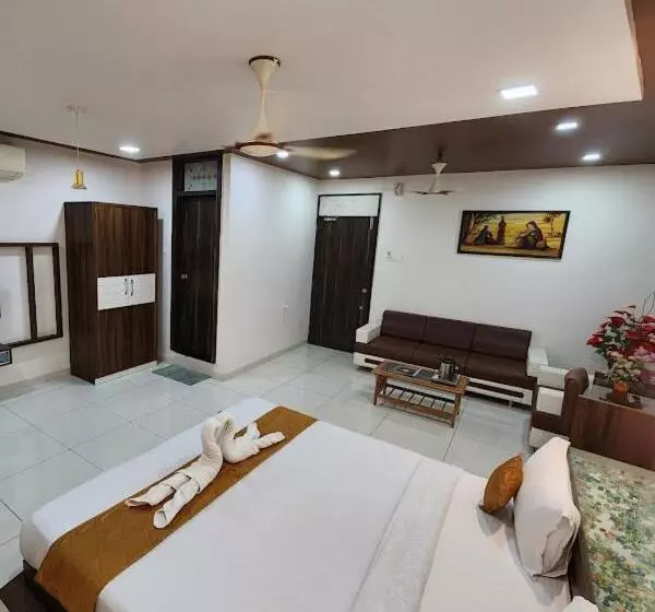 ホテル Sai Residency Morbi
