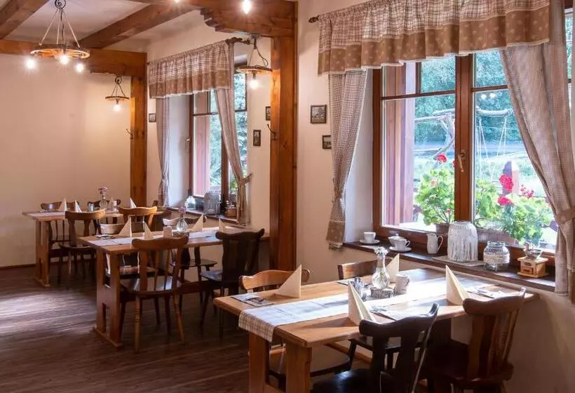 Majatalo Hospůdka Pod Rablinů