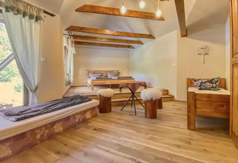 Majatalo Hospůdka Pod Rablinů