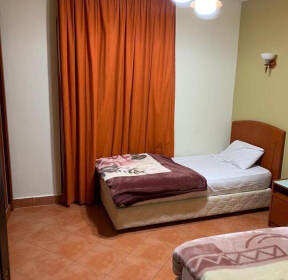 استراحتگاه Porto El Sokhna Pyramids Family Only