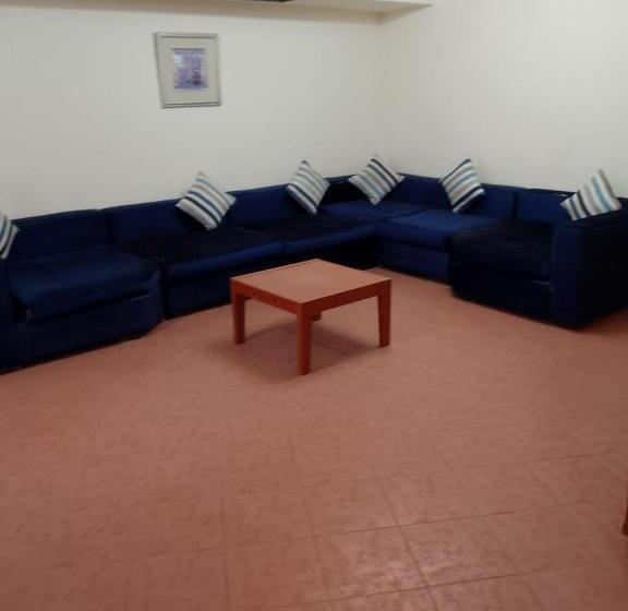 استراحتگاه Porto El Sokhna Pyramids Family Only