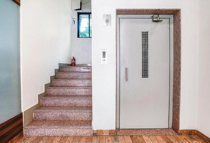 Fabhotel Candor Amigo