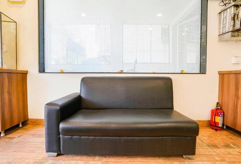 Fabhotel Candor Amigo