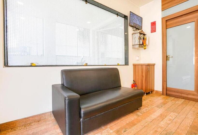 Fabhotel Candor Amigo