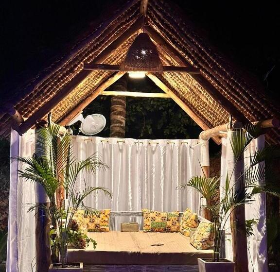 هاستل Kijanii Cottages Diani Beach