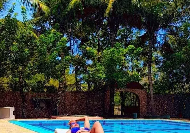 هاستل Kijanii Cottages Diani Beach