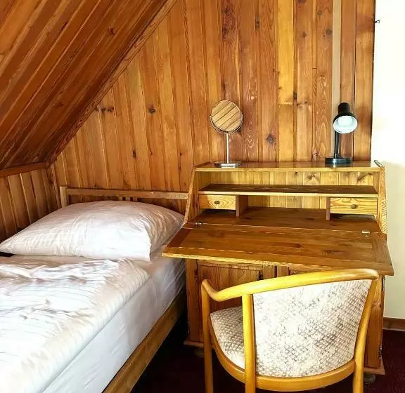 Retkeilymaja Obří Sud Libverda