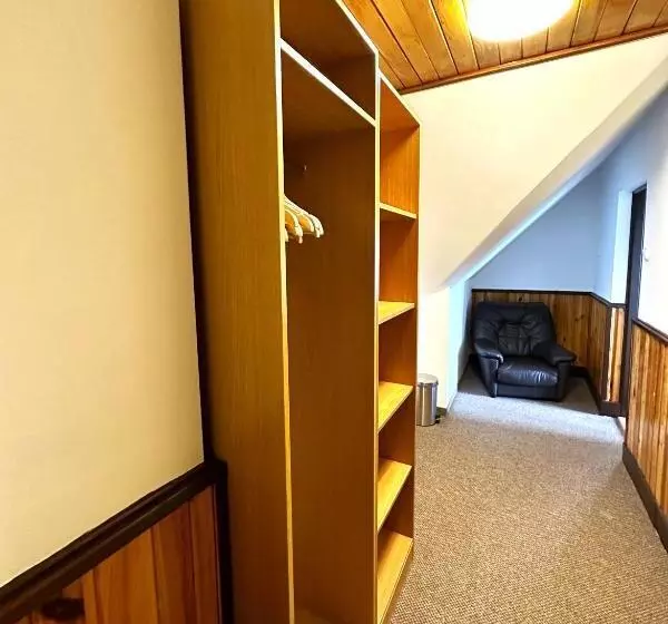 Retkeilymaja Obří Sud Libverda