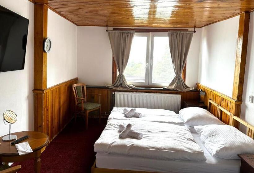 Albergue Obří Sud Libverda