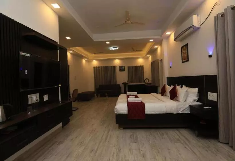 Aamiaismajoitus (B&B) Varsha Vishraam Luxury Stay