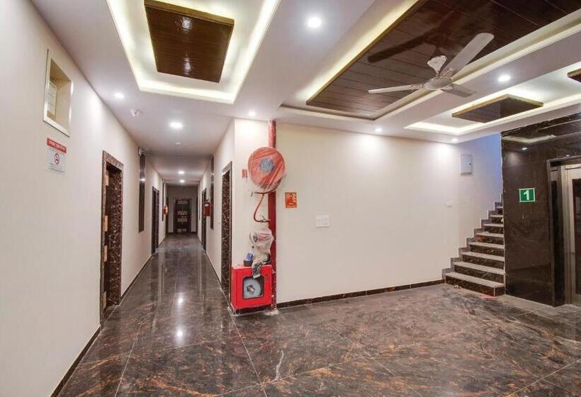 هتل Super Townhouse Mansarovar Formerly Palm Tree