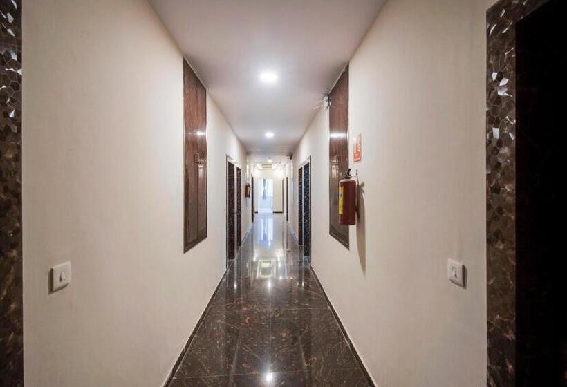 هتل Super Townhouse Mansarovar Formerly Palm Tree