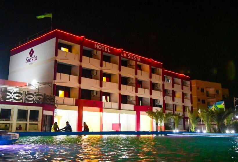 هتل Siesta