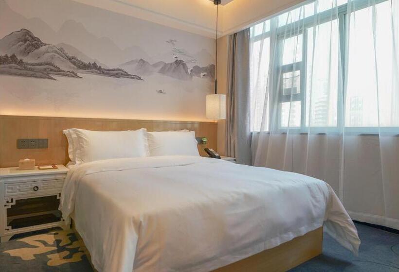 Paco Hotel Shenzhen Luohu Port