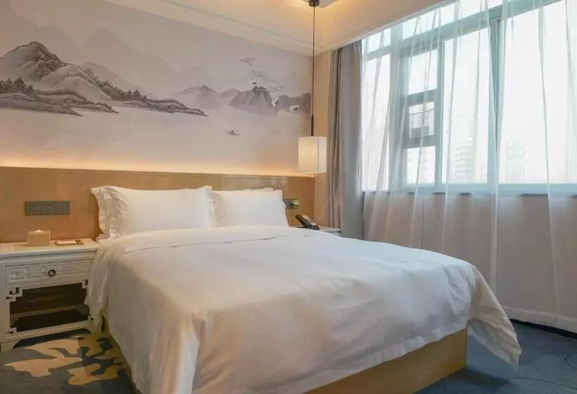 Paco Hotel Shenzhen Luohu Port