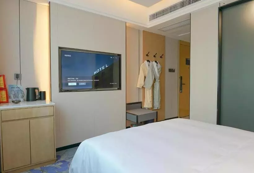 Paco Hotel Shenzhen Luohu Port