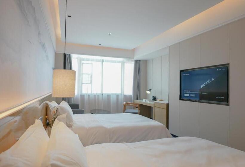 Paco Hotel Shenzhen Luohu Port