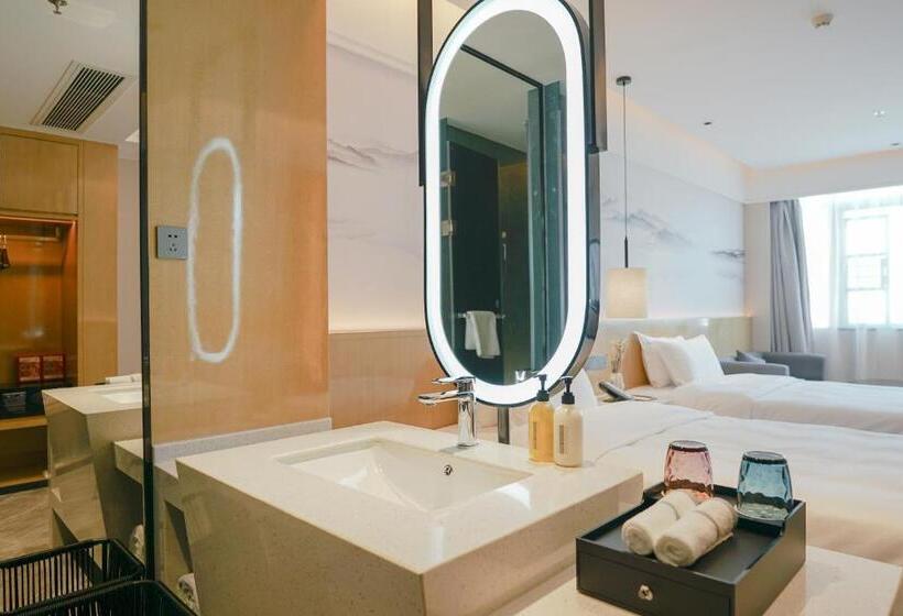 Paco Hotel Shenzhen Luohu Port