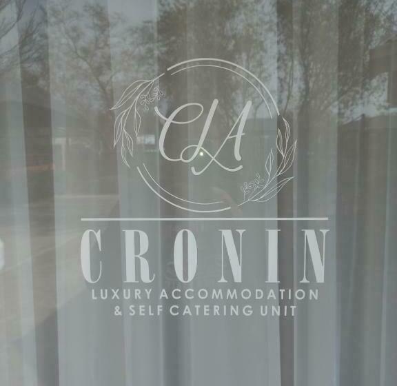 פנסיון Cronin Luxury Accommodation Room 1