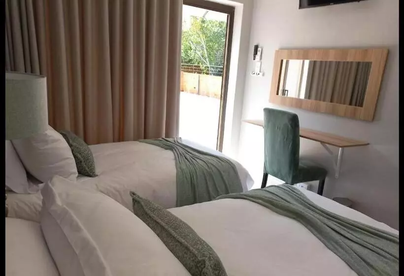 پانسیون Cronin Luxury Accommodation Room 1