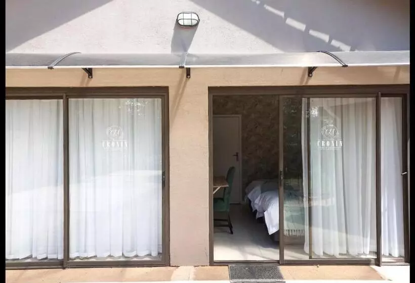 پانسیون Cronin Luxury Accommodation Room 1