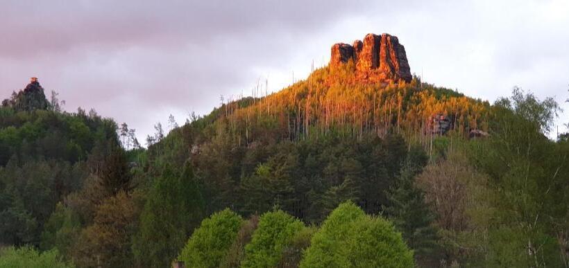 膳宿费 Penzion švýcarský Dvůr