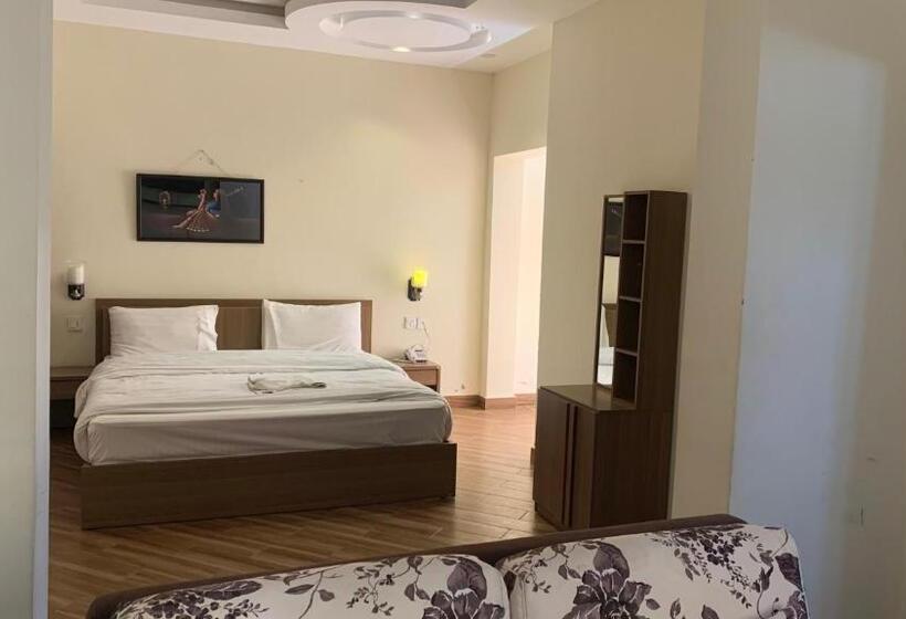 62hills Hotel Ayubia