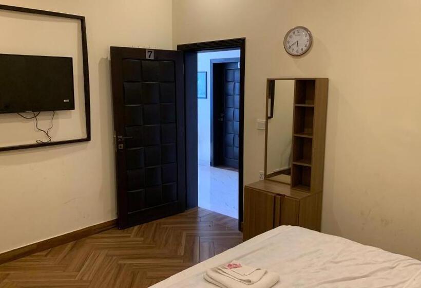 62hills Hotel Ayubia