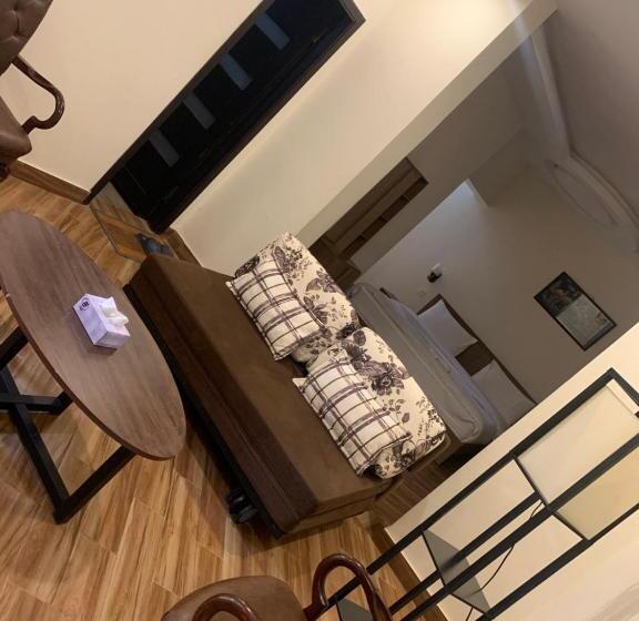 62hills Hotel Ayubia