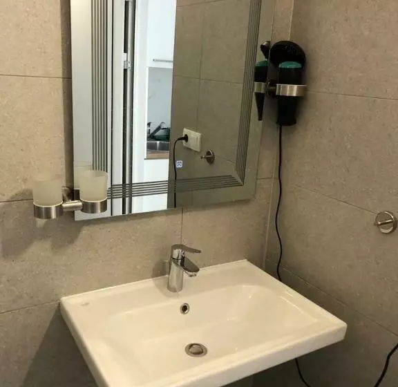Adla Apartmani