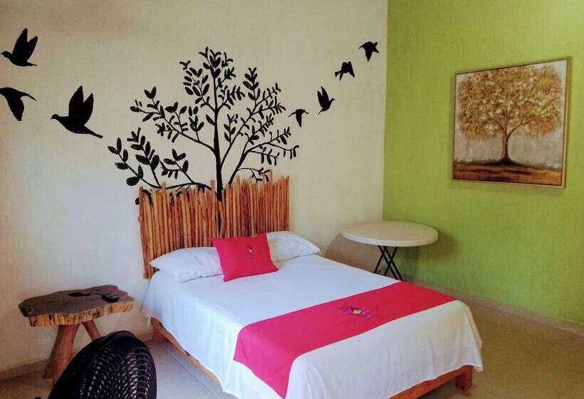 هاستل Tribe Beachville