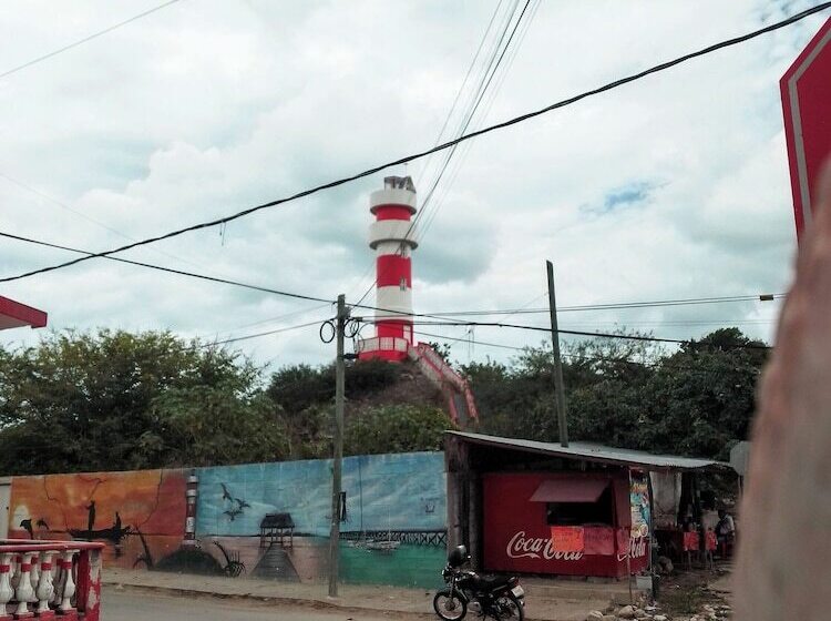 هاستل Tribe Beachville