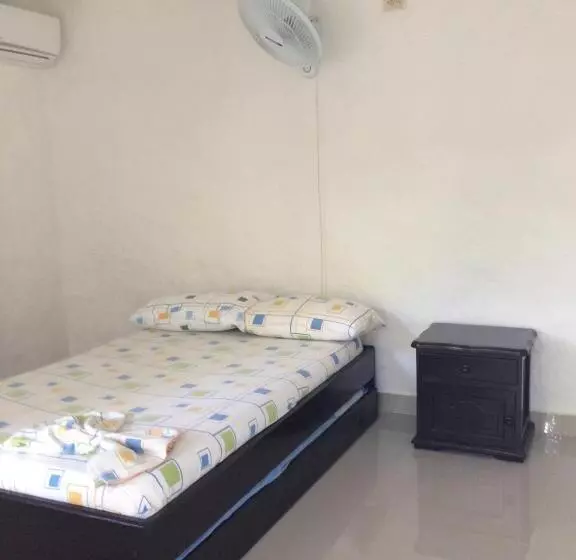 Hotelli Centro Recreacional Villa Clarita