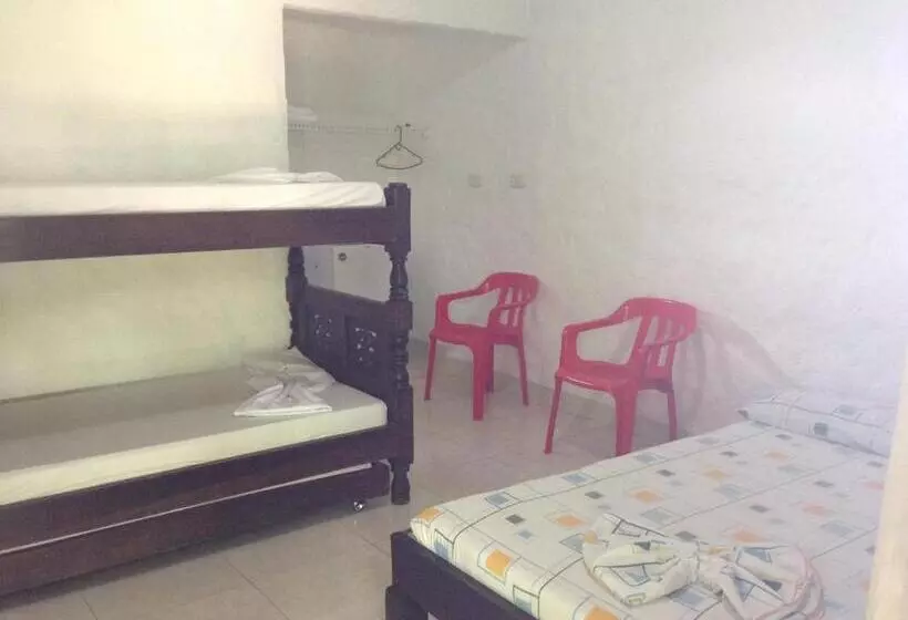 Hotelli Centro Recreacional Villa Clarita