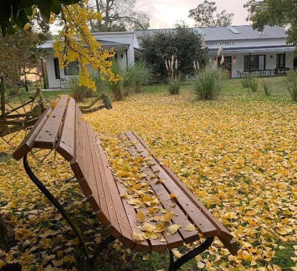 ホテル Estancia Santa Angela